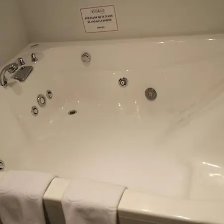 Szálloda La Del Rancho Segovia