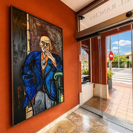 فندق La Del Rancho