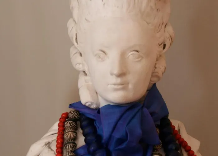 Отель La Del Rancho *